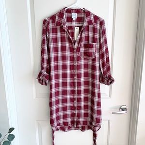 Francesca’s Wrenly Windowpane Shirt Dress | M